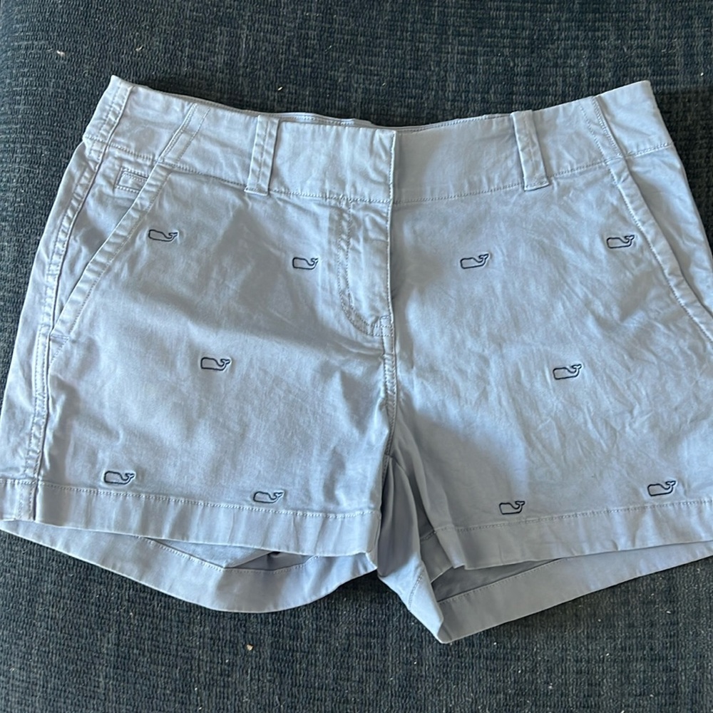 Vineyard vine shorts